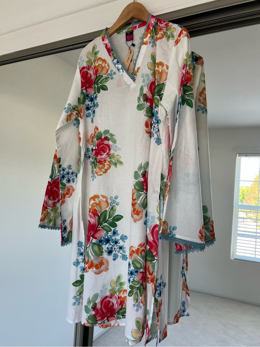 EGO White Floral 3 piece outfit